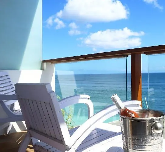 ゲストハウス Bale Bingin Beachfront ウルワツ