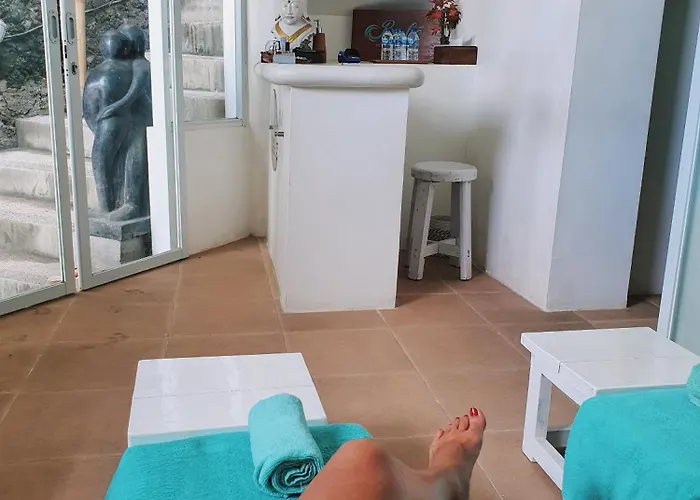 Bale Bingin Beachfront ゲストハウス 3*