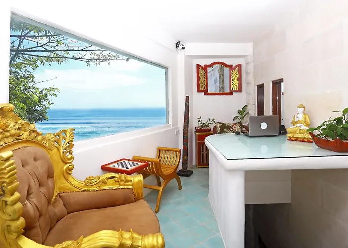 Bale Bingin Beachfront 3*