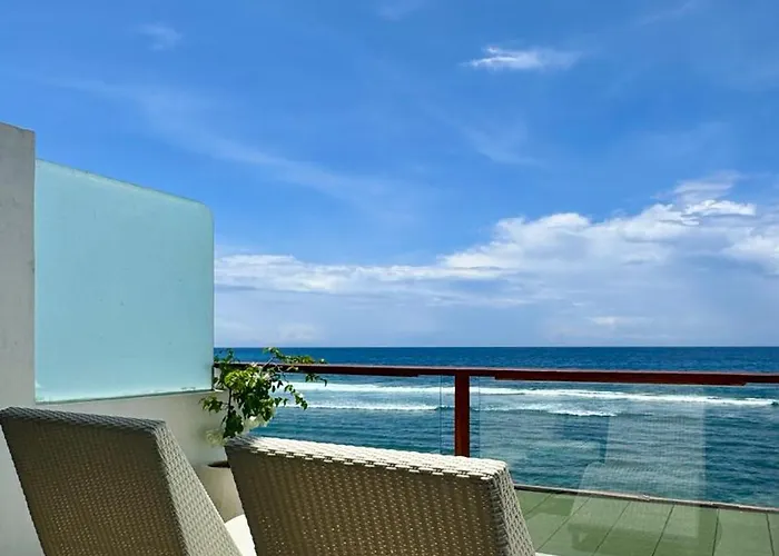 ゲストハウス Bale Bingin Beachfront
