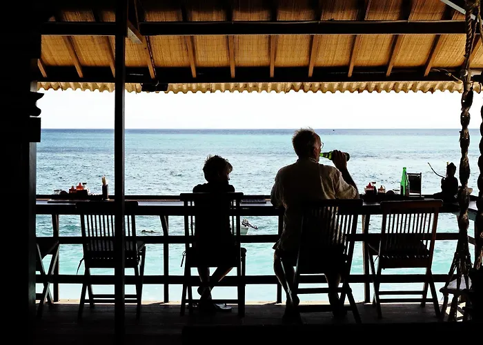 Bale Bingin Beachfront 3*