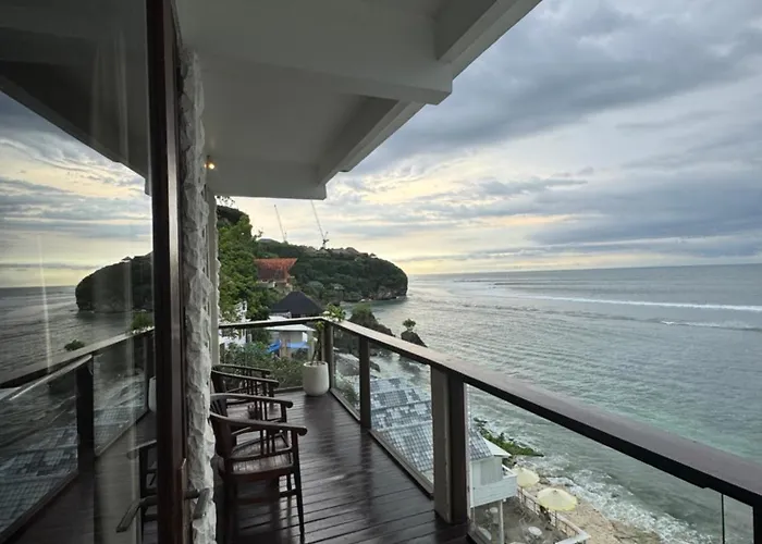 Bale Bingin Beachfront ゲストハウス